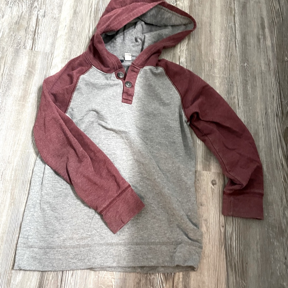 Children’s Place Pullover Hoodie Boys Size 8